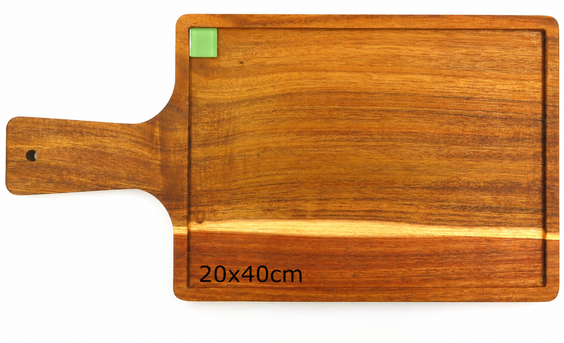 Tabla de cortar con incrustaciones: Acacia 20 x 40 cm