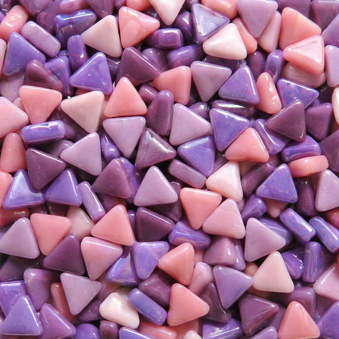 Mini mosaico de vidrio triángulo mezcla morada