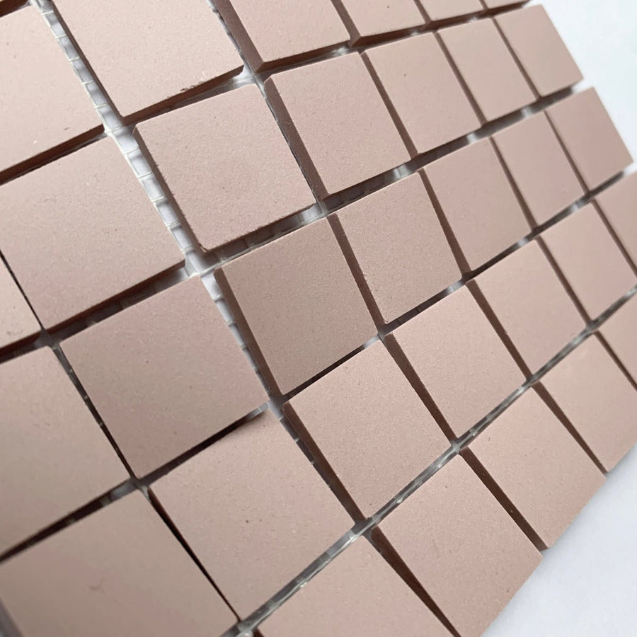 Winckelmans Rose – matt 20x20 mm mosaic tiles on mesh